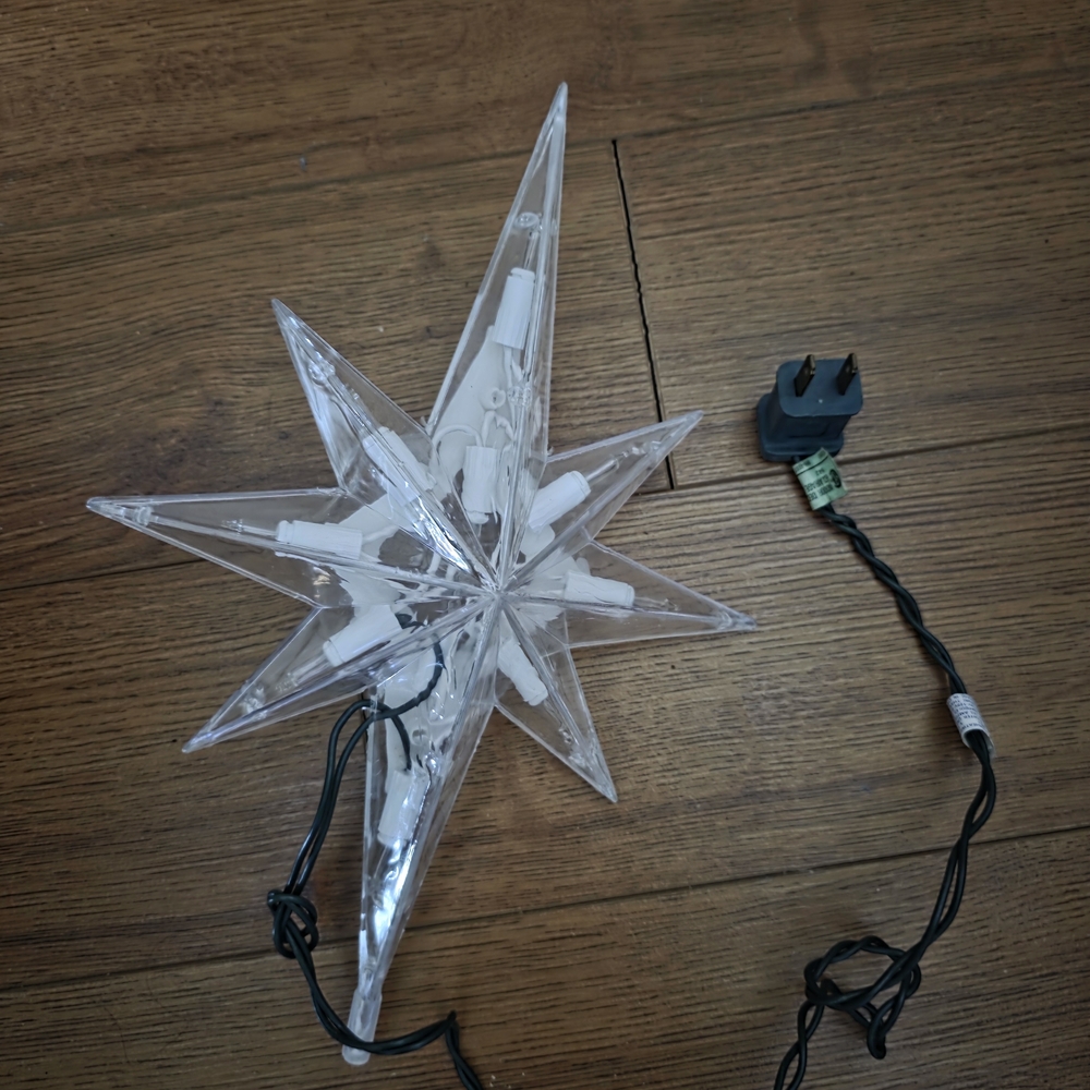 Vintage Christmas Tree Topper - Picture 2 of 2